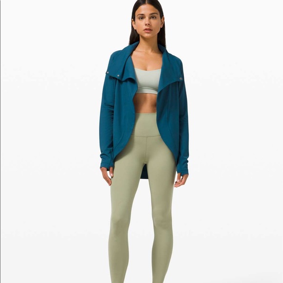 SOLD Rulu Rally Wrap - Picture 5 of 8